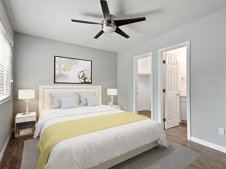 Solara Apartment Homes — Photo 6