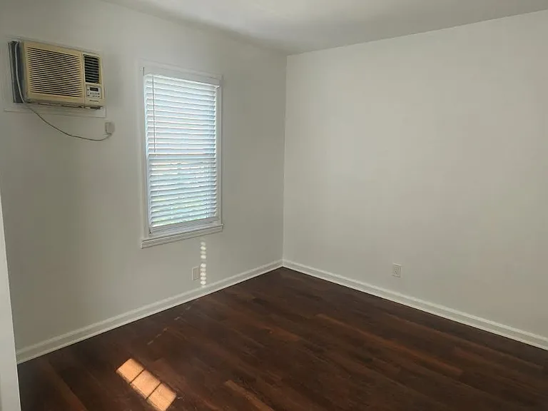 201-203 Thomas Ave #2 — Photo 3