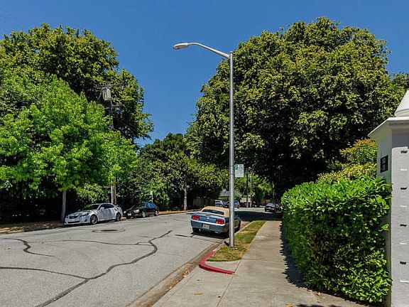 5th image of 51 Baywood Ave
