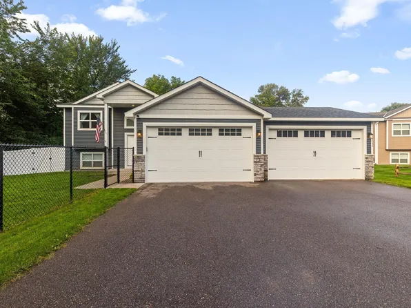 111 3rd Ave SW, Isanti, MN 55040