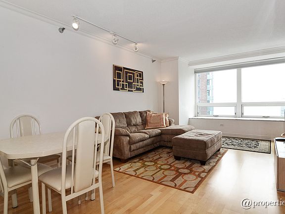 Living Room/Dining Room