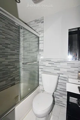 Rented by Bohemia Realty Group | media 12