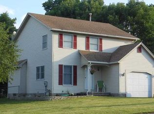 41 Cheshire Ln, Rochester, NY 14624