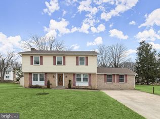 11 Slate Mills Ct, Baltimore, MD 21228