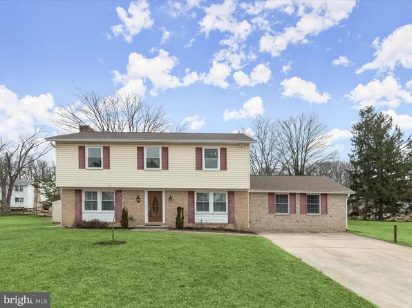 11 Slate Mills Ct, Baltimore, MD 21228