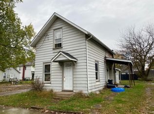 28 Gilbert St, Newark, OH 43055
