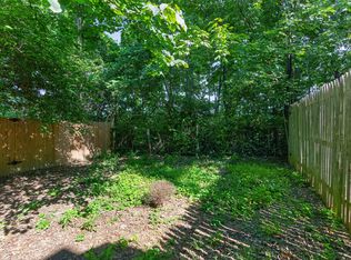 3413 Springlake Dr, Lexington, KY 40517
