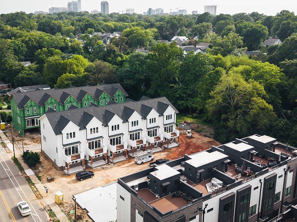 1st image of 1201 Brookside Dr #112