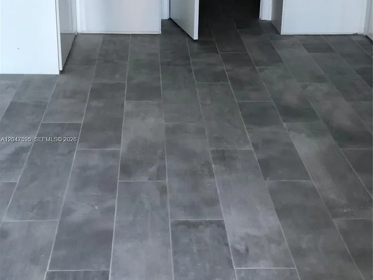1010 Brickell Ave #3709 — Photo 11