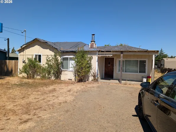 1443 Gleason Ave, Sutherlin, OR 97479