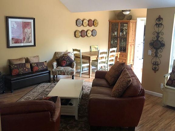 5th image of 109 Escobar Ct