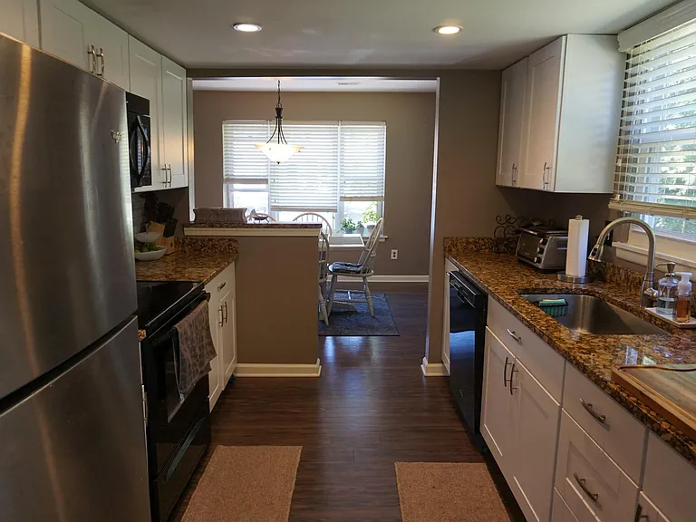 3219 Crystal Ct — Photo 6