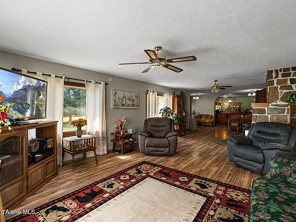 5th image of 2081 Kendall Rd
