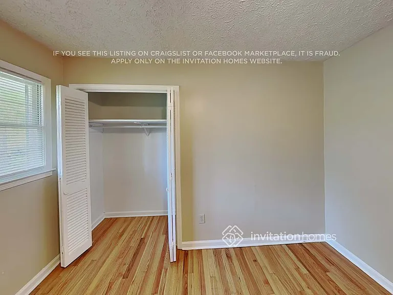 5676 Crestwood Dr — Photo 15