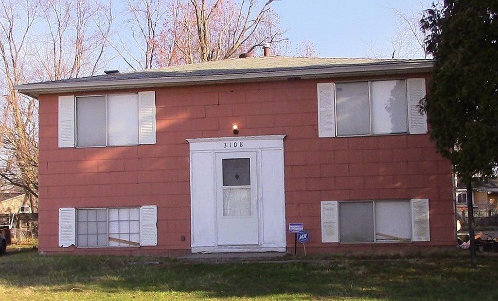 Real estate listing image