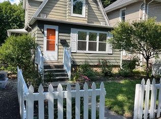 732 W Lapeer St, Lansing, MI 48915