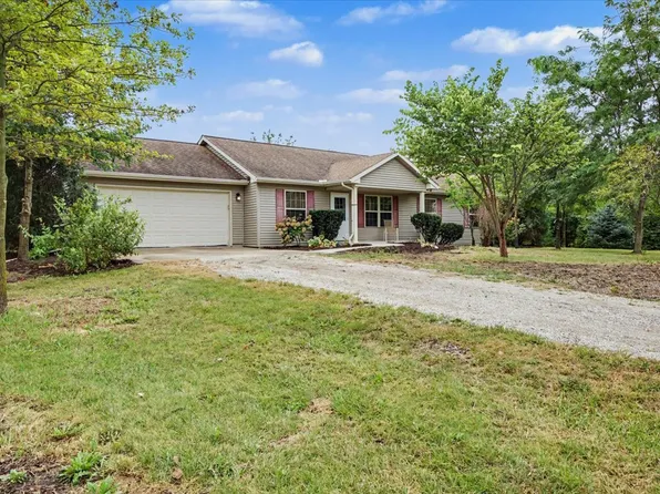 11924 E 2800 North Rd, Cornell, IL 61319