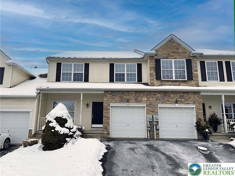 1st image of 12 Cobblestone Dr
