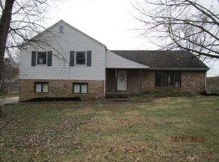 7333 Edgedale Dr, Newburgh, IN