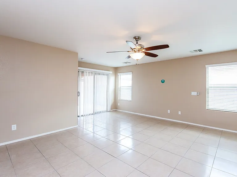 3630 W Mesquite Ave — Photo 3