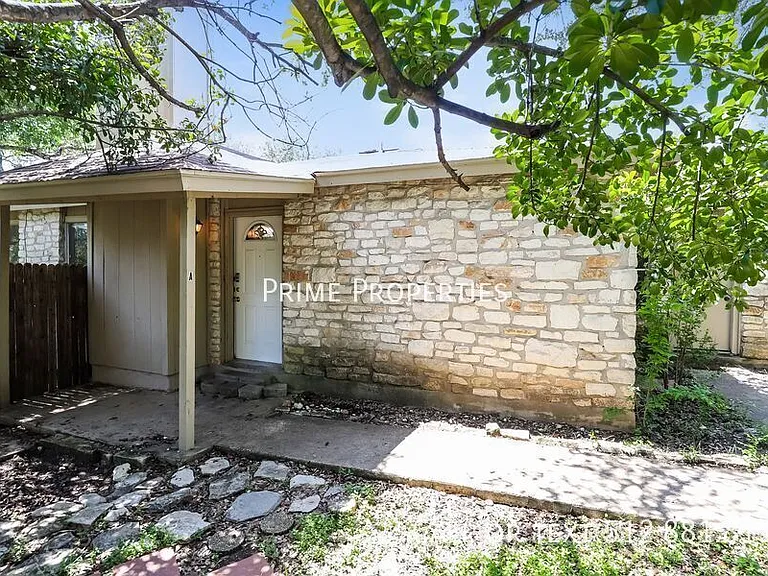 9903A Hundred Oaks Cir — Photo 15