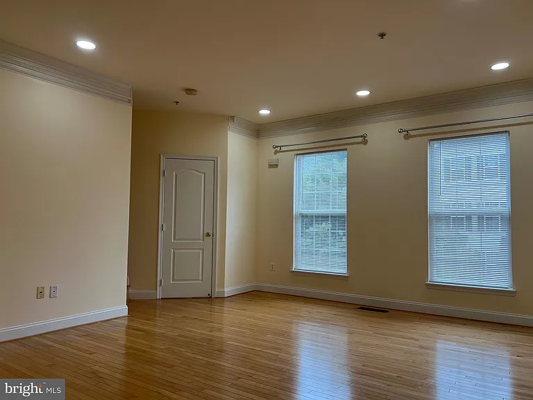 23429 Clarksridge Rd — Photo 9