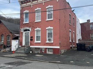 1038 6th Ave, Troy, NY 12180