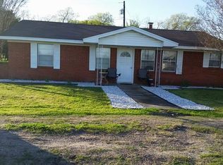 3022 Crisp Rd, Ennis, TX 75119