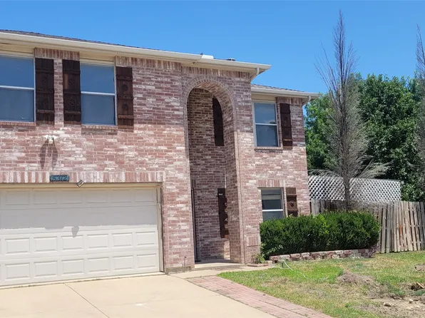 5312 Kingslink Cir, Fort Worth, TX 76135