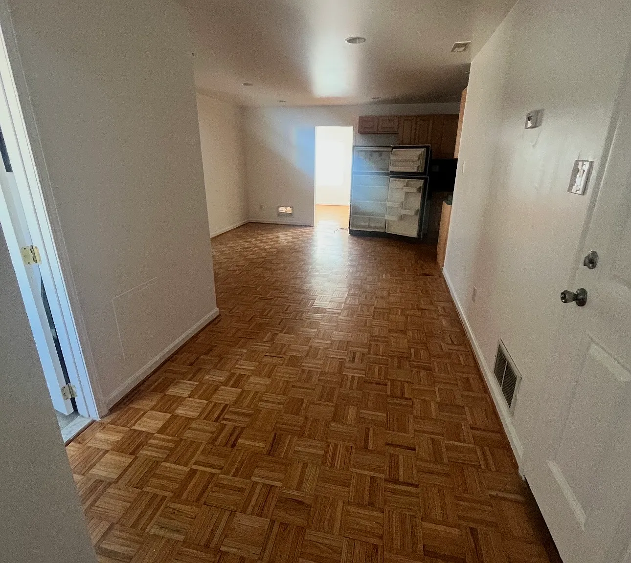 2 bed, 850 sqft, $1,650 — Photo 1