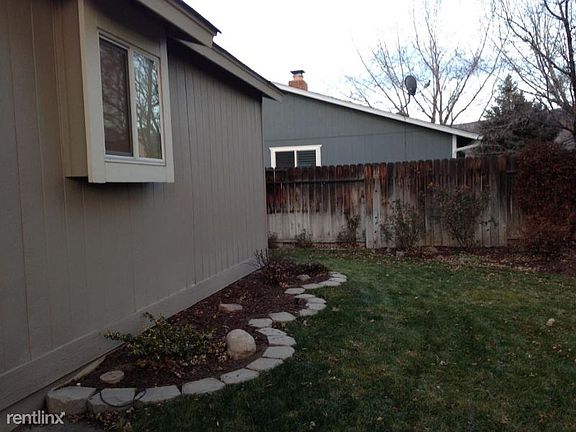 3rd image of 1753 Candlewood St