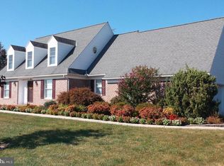 90 Palace Dr, Gettysburg, PA 17325