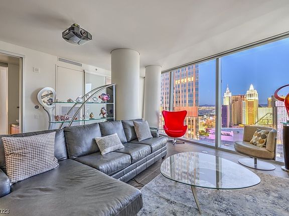 3rd image of 3726 Las Vegas Blvd S