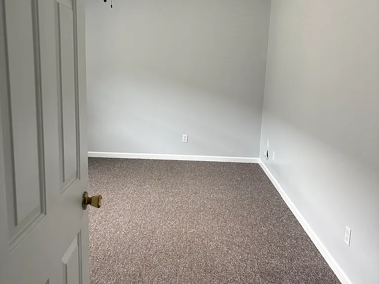 254 Saratoga Ave — Photo 13