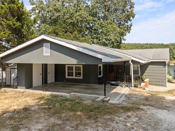 14186 W Sunrise Lake Dr, De Soto, MO 63020