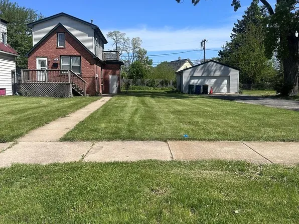 526 E 154th Pl, Phoenix, IL 60426