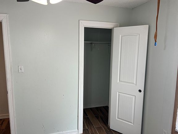5th image of 2105 Greenwood St