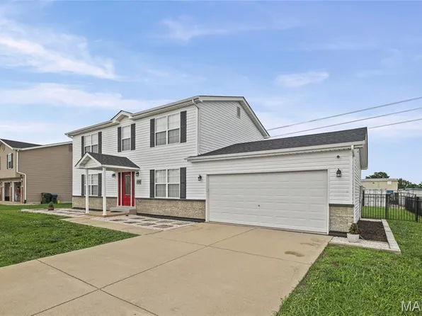 424 Edwin Dr, Dupo, IL 62239