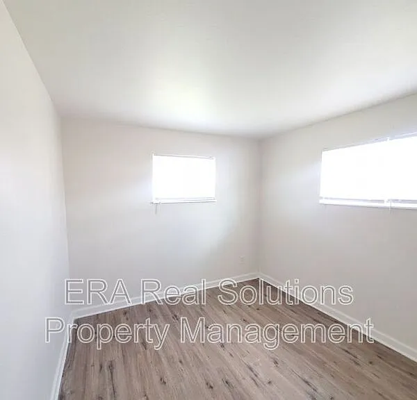 3600 Cushing Dr #B — Photo 6