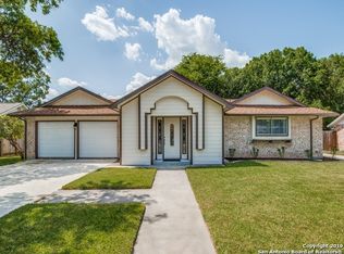 1907 Oakline Dr, San Antonio, TX 78232