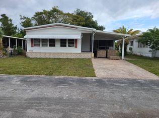 91 Queens Way, Pt Orange, FL 32129