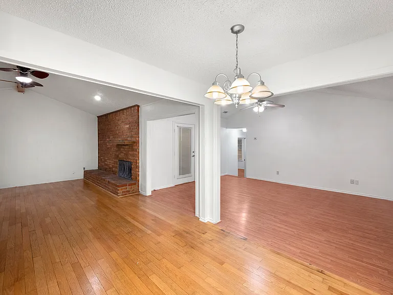 6436 Ridglea Dr — Photo 17