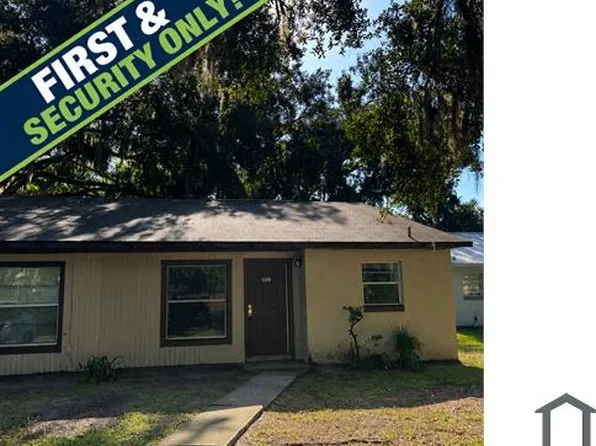 627 Pineville Ln, Lakeland, FL 33810