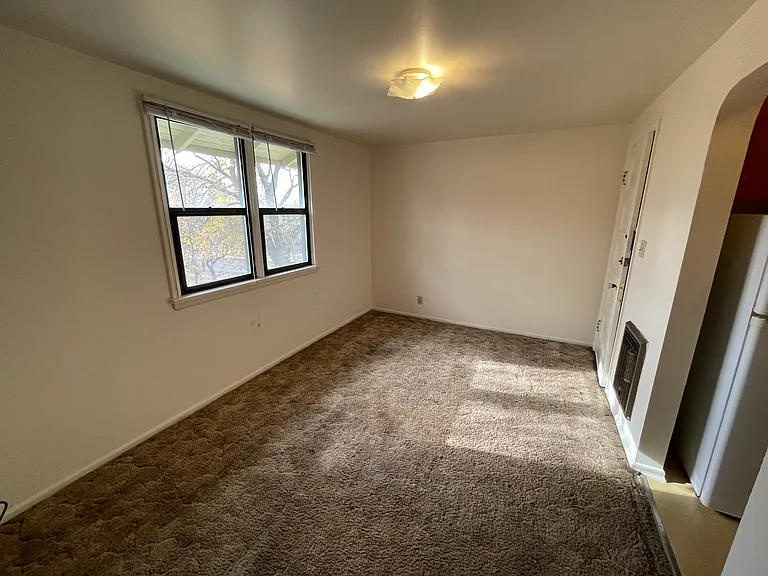 604 N Sprague St #2 — Photo 9