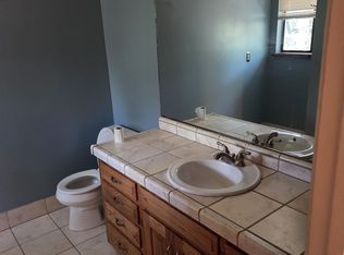 1513 Arroyo Manor Dr, Redding, CA 96003