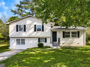 579 Wexwood Dr, Riverdale, GA 30274