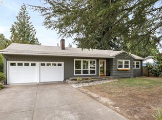 1755 SW Hicrest Ave, Portland, OR 97225