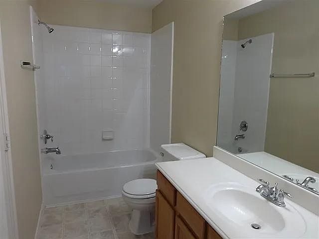 1st image of 14206 Bishop Bend Ln