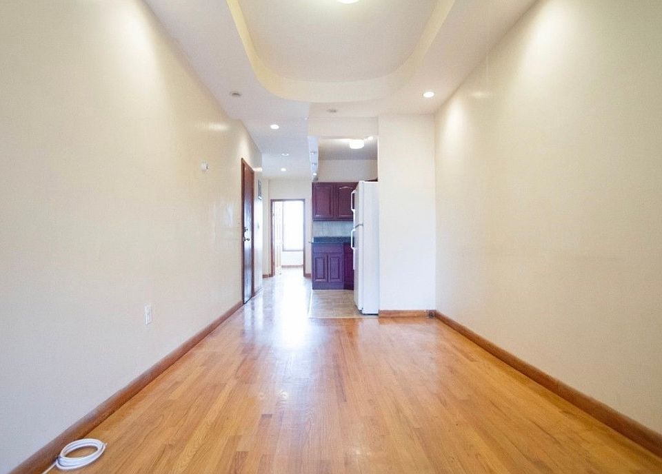 1st image of 309 Palmetto St APT 2R