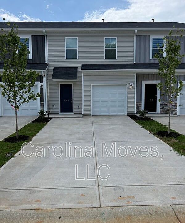 1st image of 171 Randwick Ln